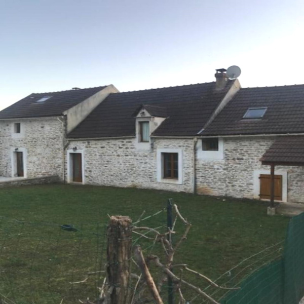 Offres de vente Maison de village Domecy-sur-le-Vault 89200