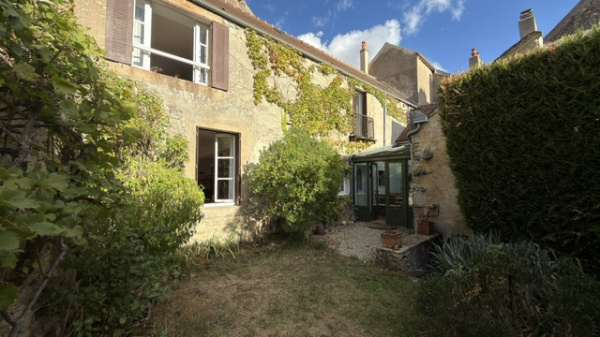 Offres de vente Propriete Vézelay 89450
