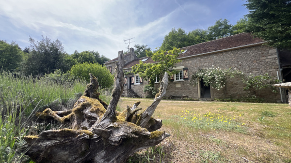 Offres de vente Propriete Saint-Léger-Vauban 89630